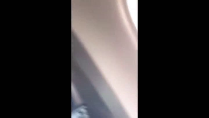 Un pasajero filmó el aterrizaje de emergencia del vuelo de Southwest - Fuente: YouTube