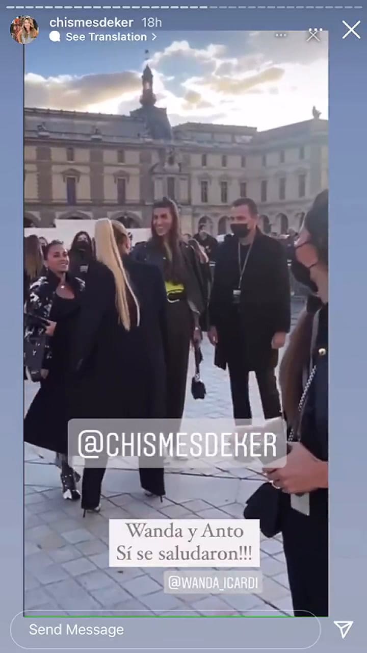 Wanda Nara y Antonella Roccuzzo se saludaron en un evento parisino