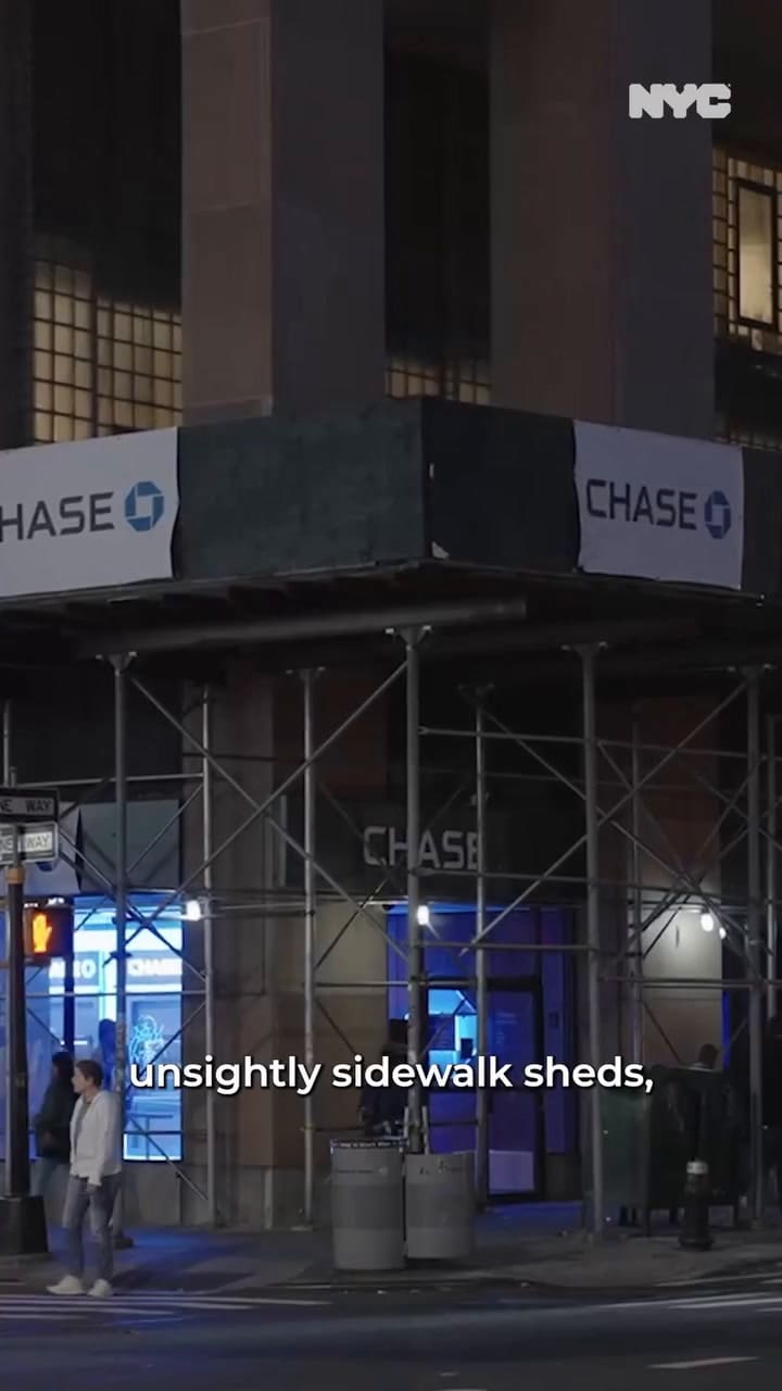 En Nueva York: Eric Adams firma una ley que elimina esta pieza “antiestética” de las calles de la ciudad