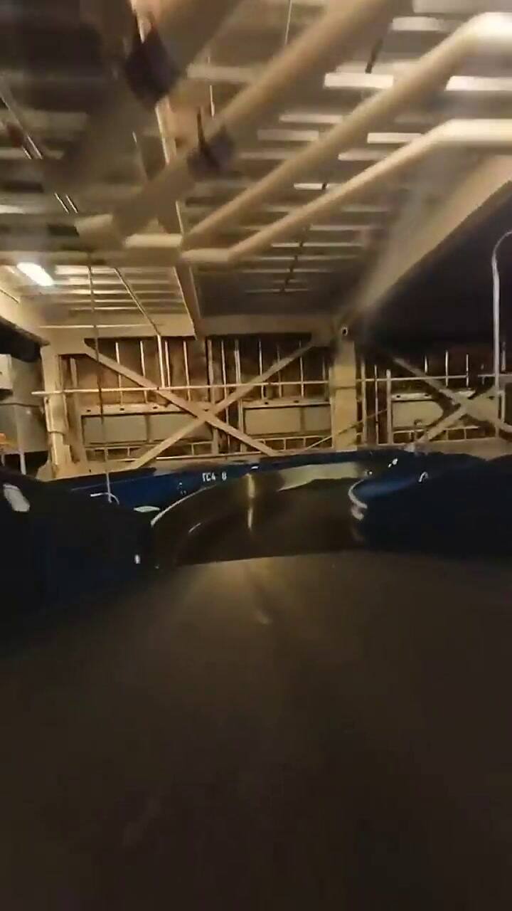 Un viajero le puso cámara a su valija para ver qué pasaba con ella en el aeropuerto