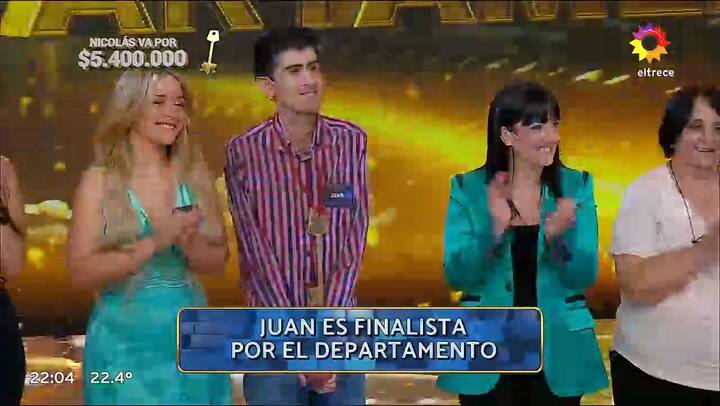 Juan gano la llave en Los 8 escalones