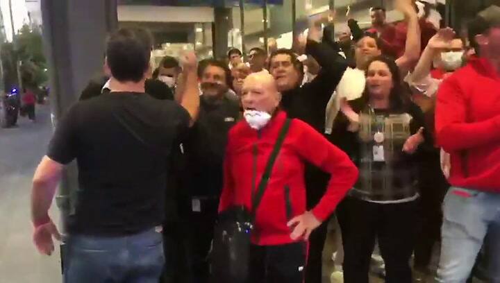 Alfredo Coto encabezando la protesta