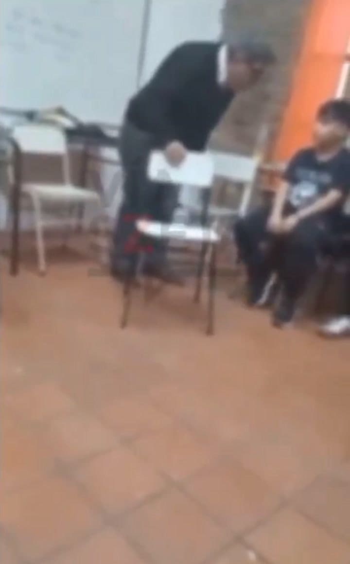 San Bernardo: así maltrataba un profesor sus alumnos