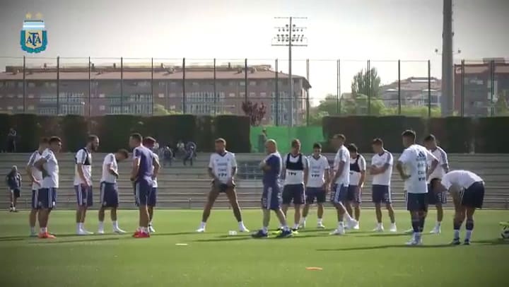Las primeras imágenes de la selección argentina en Barcelona - Fuente: AFA