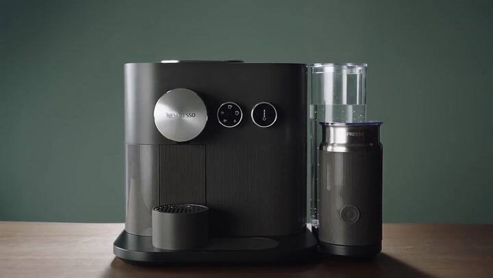 Video oficial de la Nespresso Expert & Milk