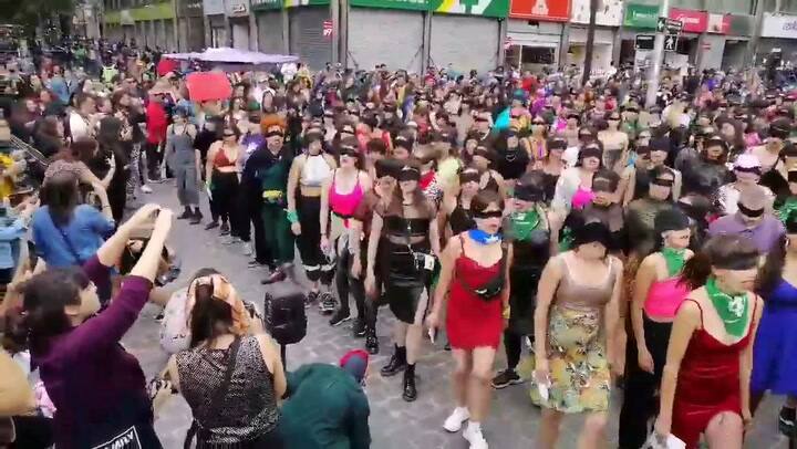 La performance feminista contra la violencia de género en Chile - Fuente: Facebook