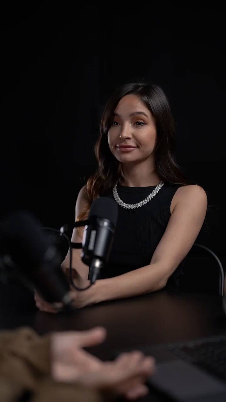 Brenda Asnicar y Nacho Elizalde realizaron una publicidad para una marca de ropa