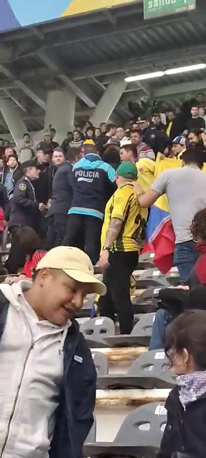 Así intervino la Policía que se llevó al simpatizanete palestino