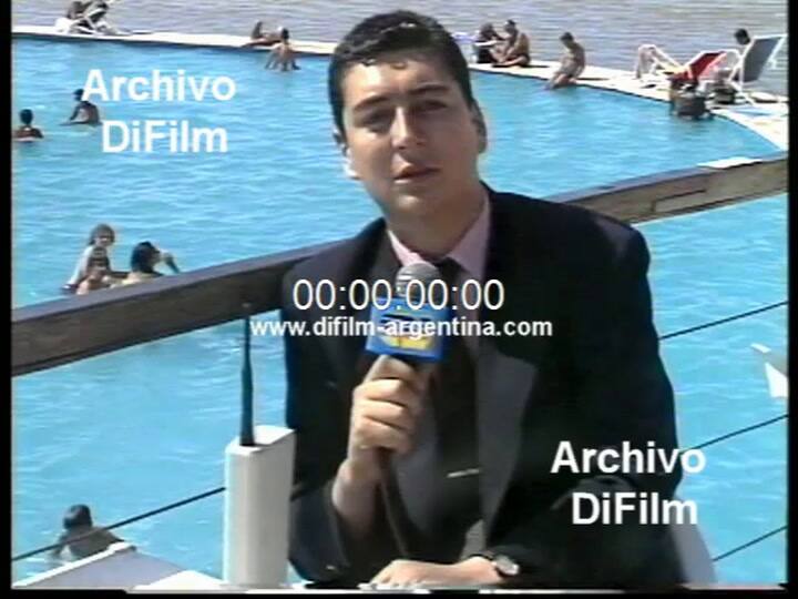 Gente veraneando en el balneario Coconor en 1991