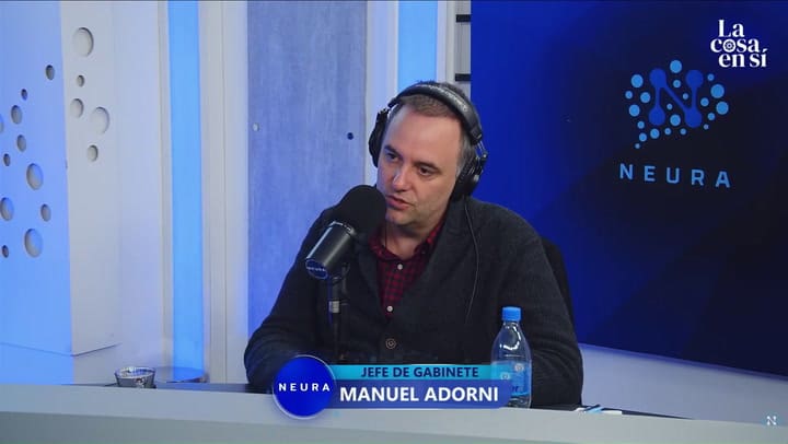 Adorni: "Soy un pedazo de Milei"
