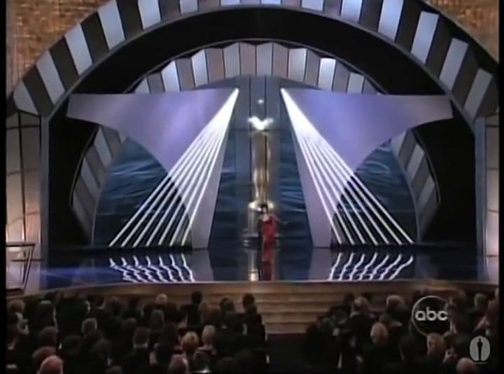 Jack Nicholson ganando su tercer Oscar por Mejor...Imposible - Fuente: YouTube