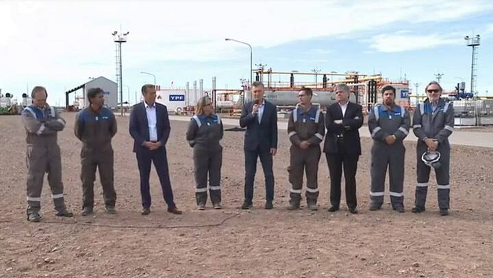 Macri inauguró el oleoducto Loma Campana - Lago Pellegrini en Vaca Muerta - Fuente: Casa Rosada