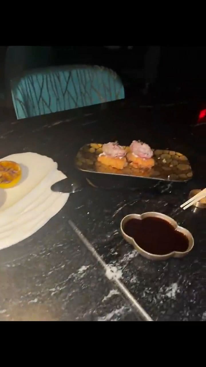Así fue la experiencia de una tiktoker en el restaurante de Bad Bunny en Miami