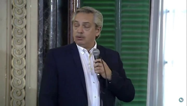 Alberto Fernández diciendo 'chique'