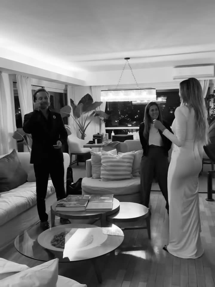 Así se prepararon Benjamín Vicuña y Anita Espasandin para los Martín Fierro de Moda