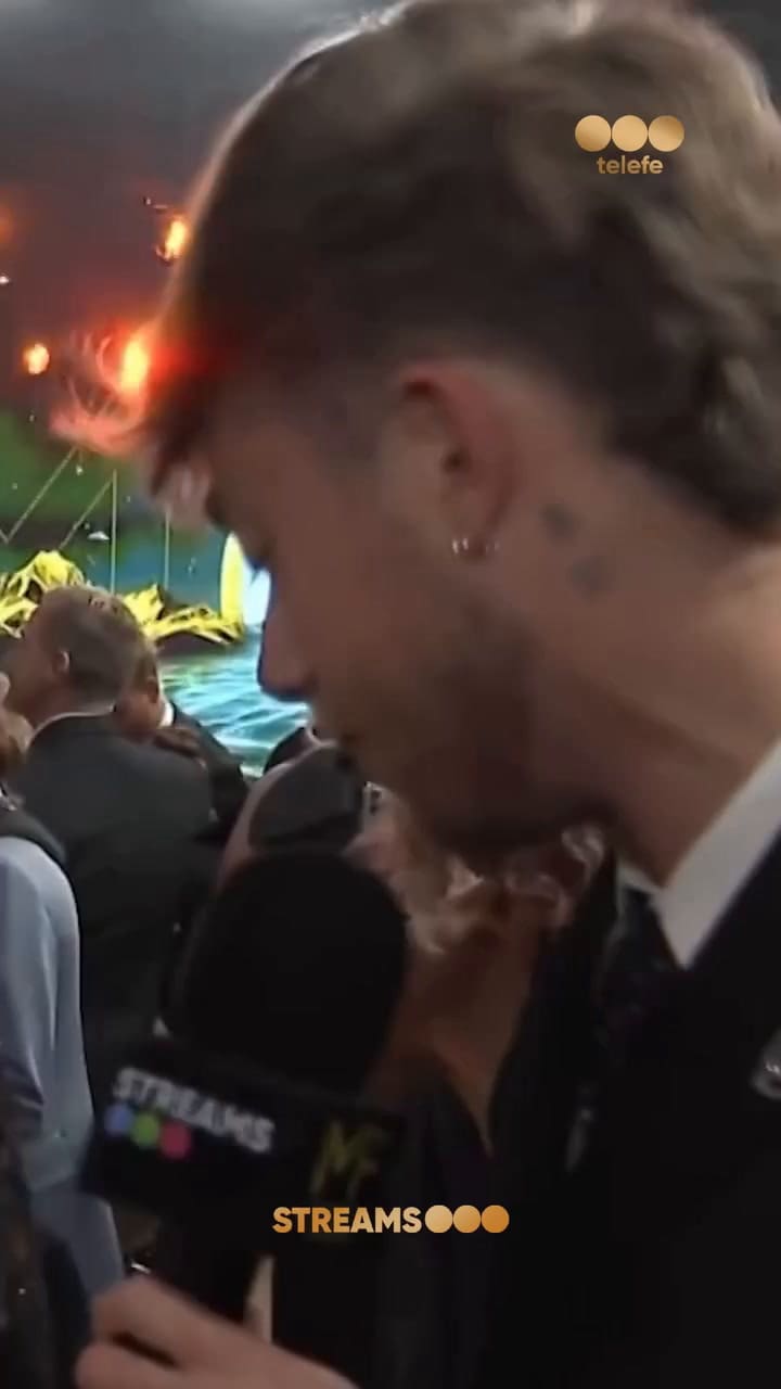 Wanda Nara en la noche de los Martín Fierro