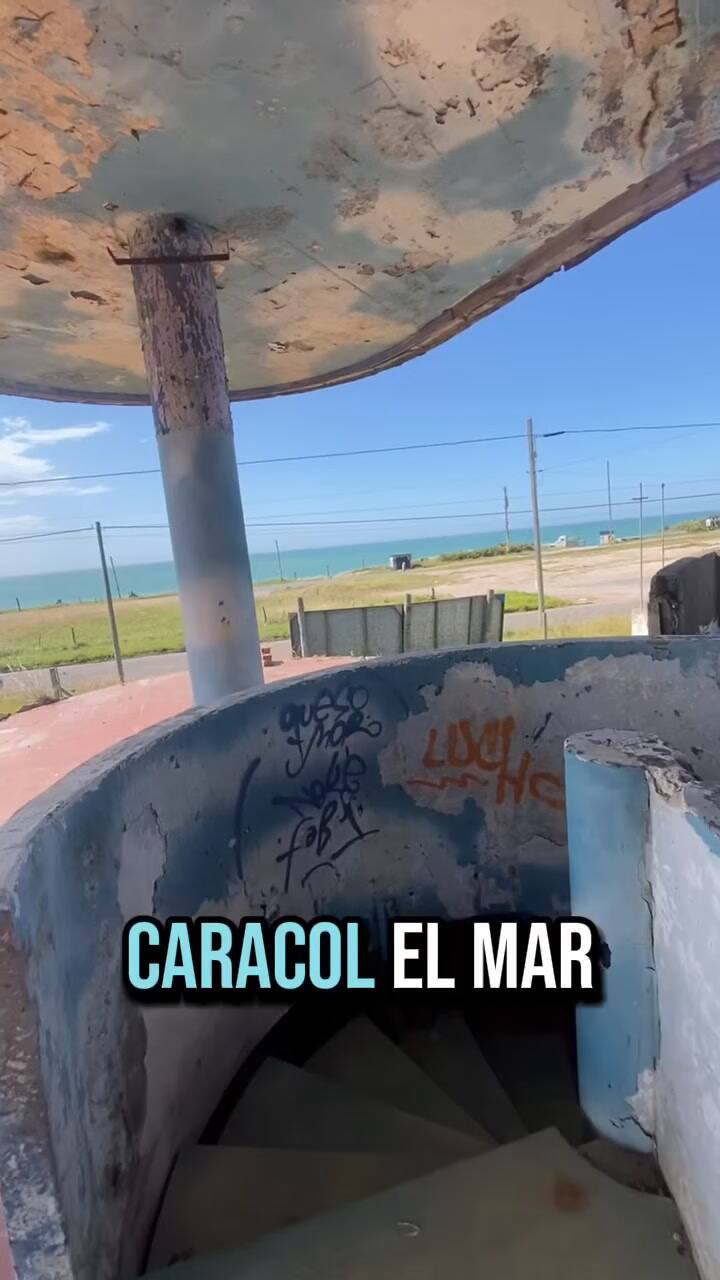 “El Parador Ariston, Una Joya Arquitectónica", video por @la_tribu_verde