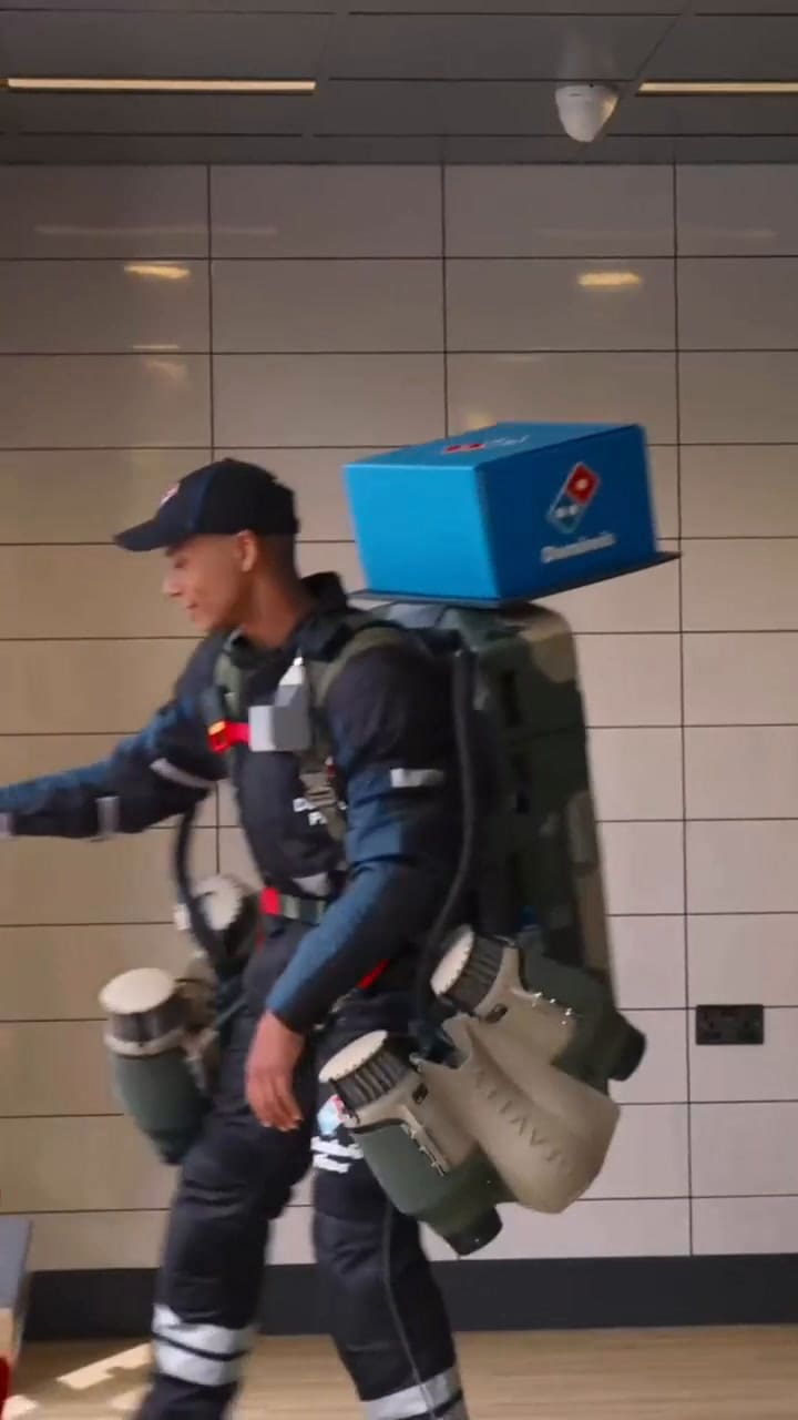 Una empresa inauguró el delivery volador