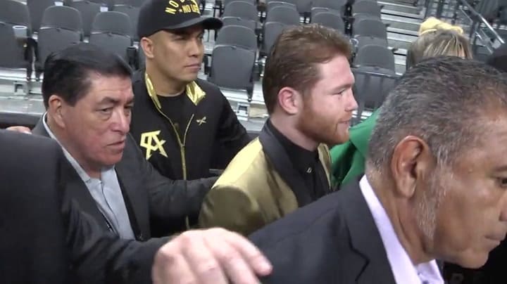 Canelo rompió el invicto de Golovkin y se coronó nuevo rey de los medianos - Fuente: AFP