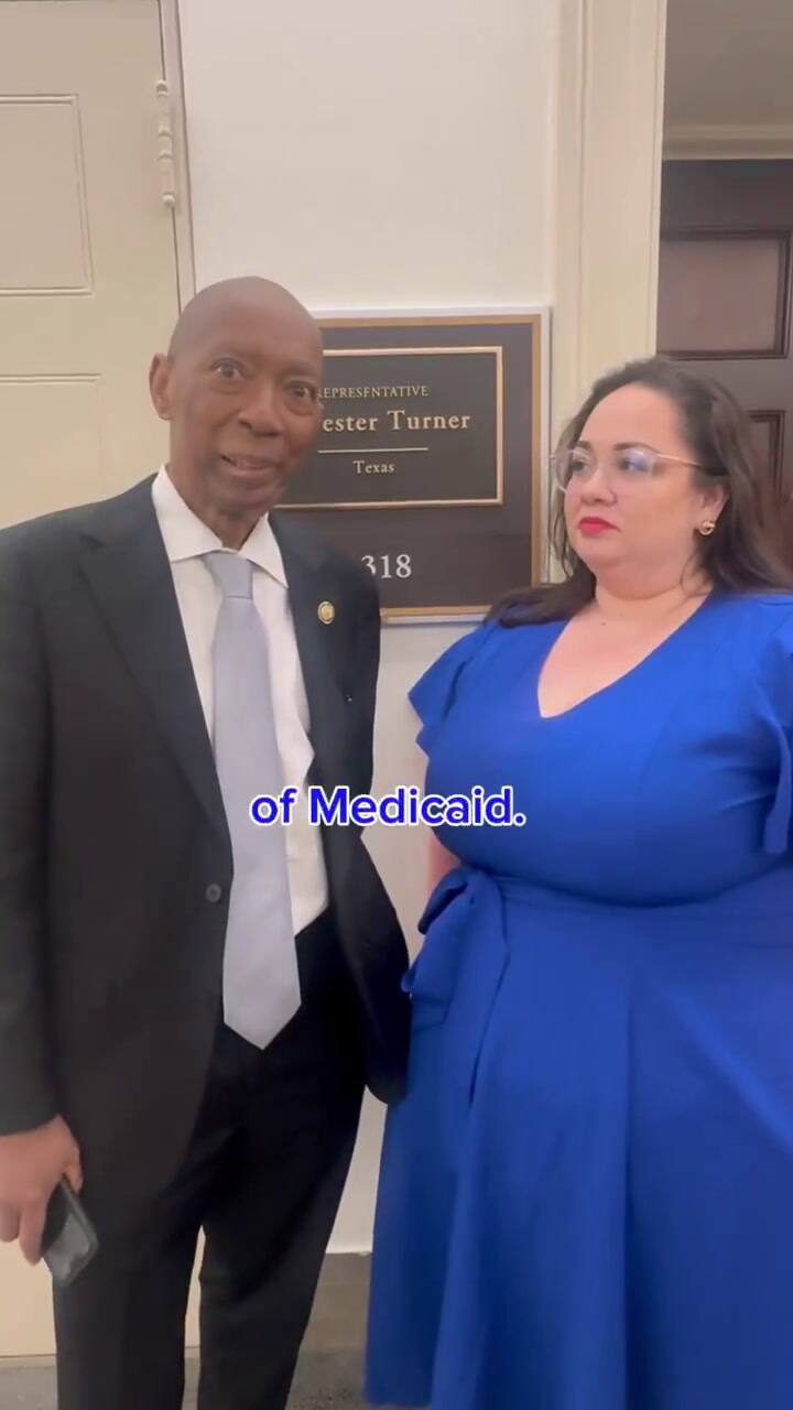 “No te metas con Medicaid”. la advertencia de Sylvester Turner a Donald Trump horas antes de morir