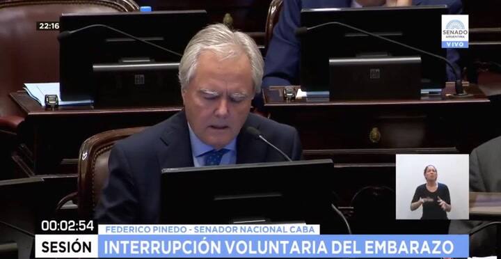 Federico Pinedo: 'No se le puede decir a alguien que vive que no tiene vida'