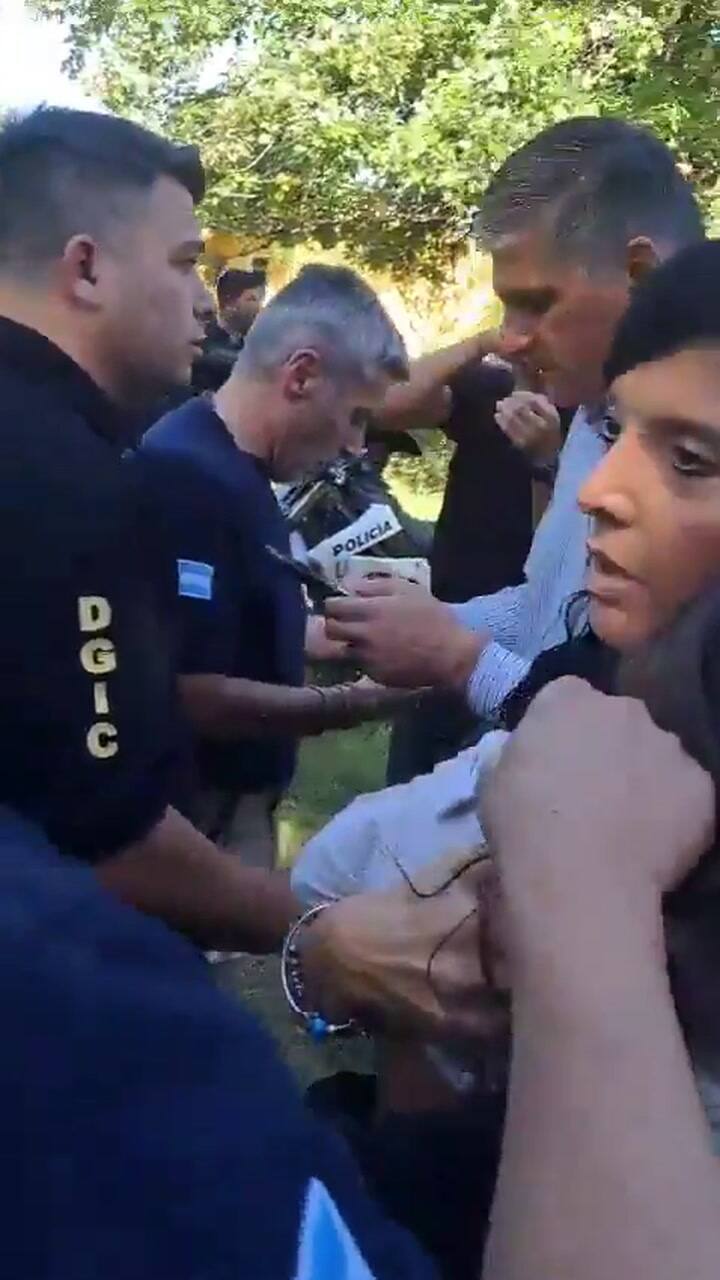 Así fue el reencuentro de Esmeralda con la fiscal del caso