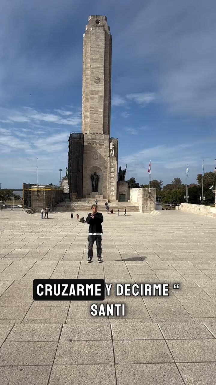 Santi Maratea de visita en Rosario