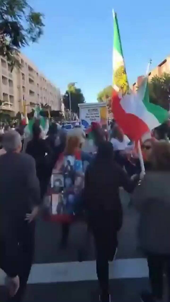 Manifestación iraní en Los Ángeles