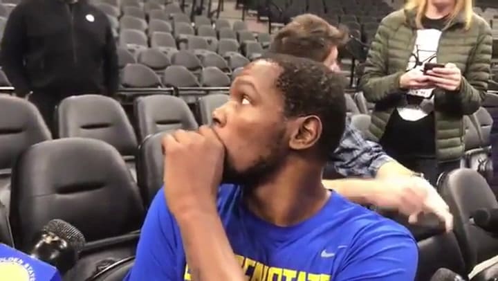 La reacción de Kevin Durant al enterarse de la muerte de Erin Popovich - Fuente: Twitter