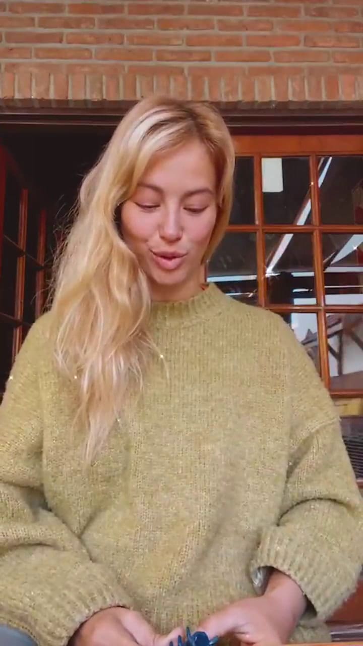 Movilizada por la segunda ola, Flor Vigna lloró en Instagram - Fuente: IGTV