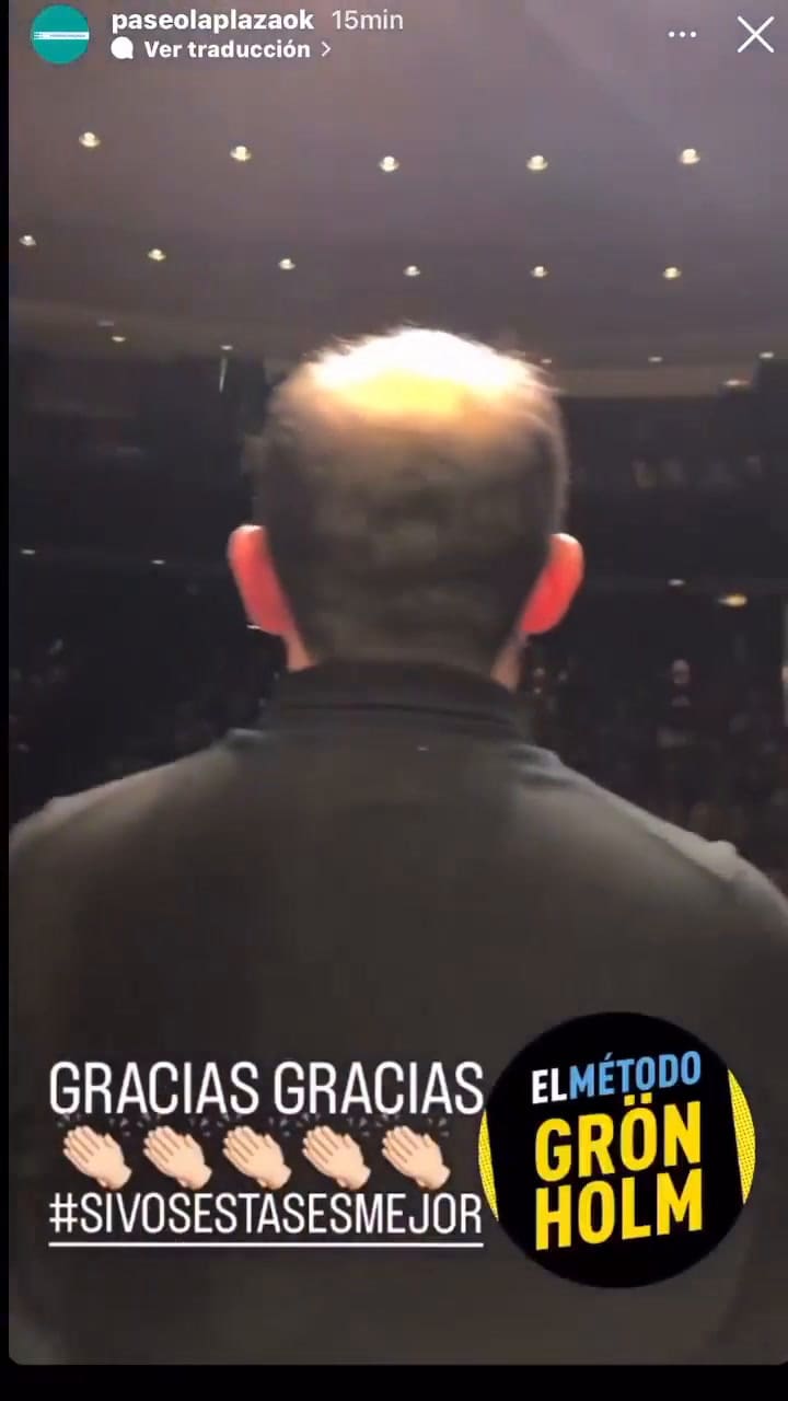 Pampita fue a ver a Vicuña al teatro