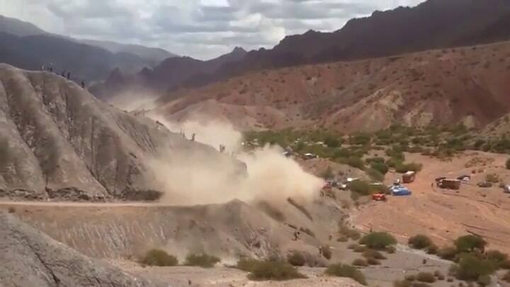 El impactante vuelco de Carlos Sainz delante de dos espectadores