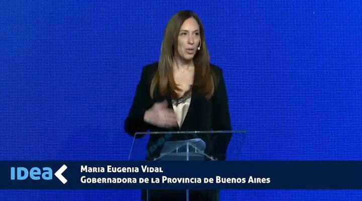 La ovación a Vidal en el Coloquio de IDEA 2019