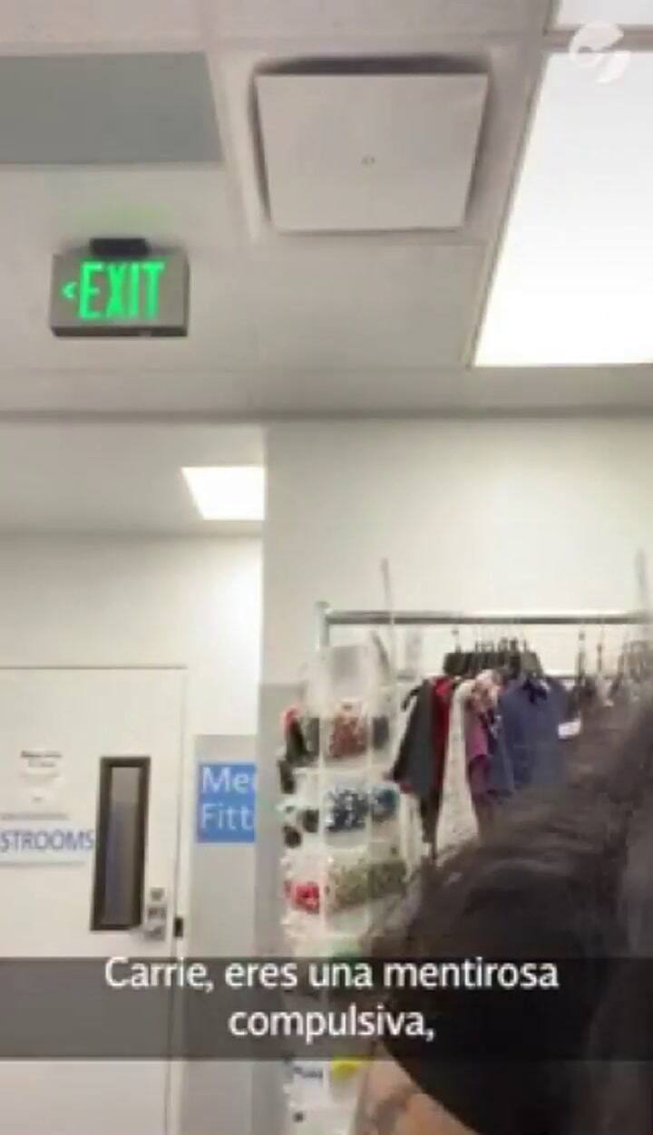 Renunció a su trabajo y le dejó un duro mensaje por altavoz a su jefa