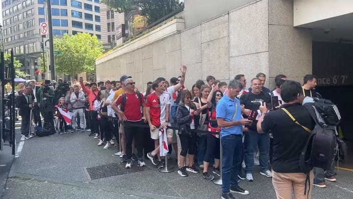 Hinchas de River, reciben a los jugadores