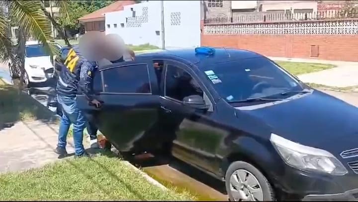 Tras la denuncia de Milei: detuvieron al chofer que atropelló y mató a un perro en Lanús