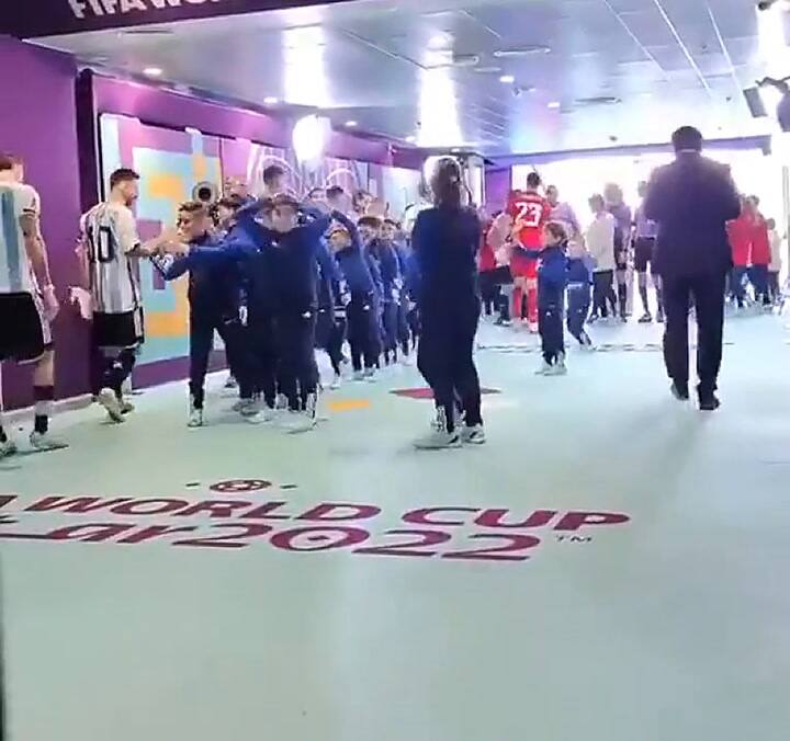 Las divertidas reacciones de los chicos que conocen a Lionel Messi