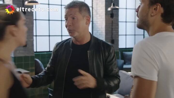 En el gimnasio, indagan a Adrian Suar sobre su sexualidad - Fuente: Separadas / eltrece