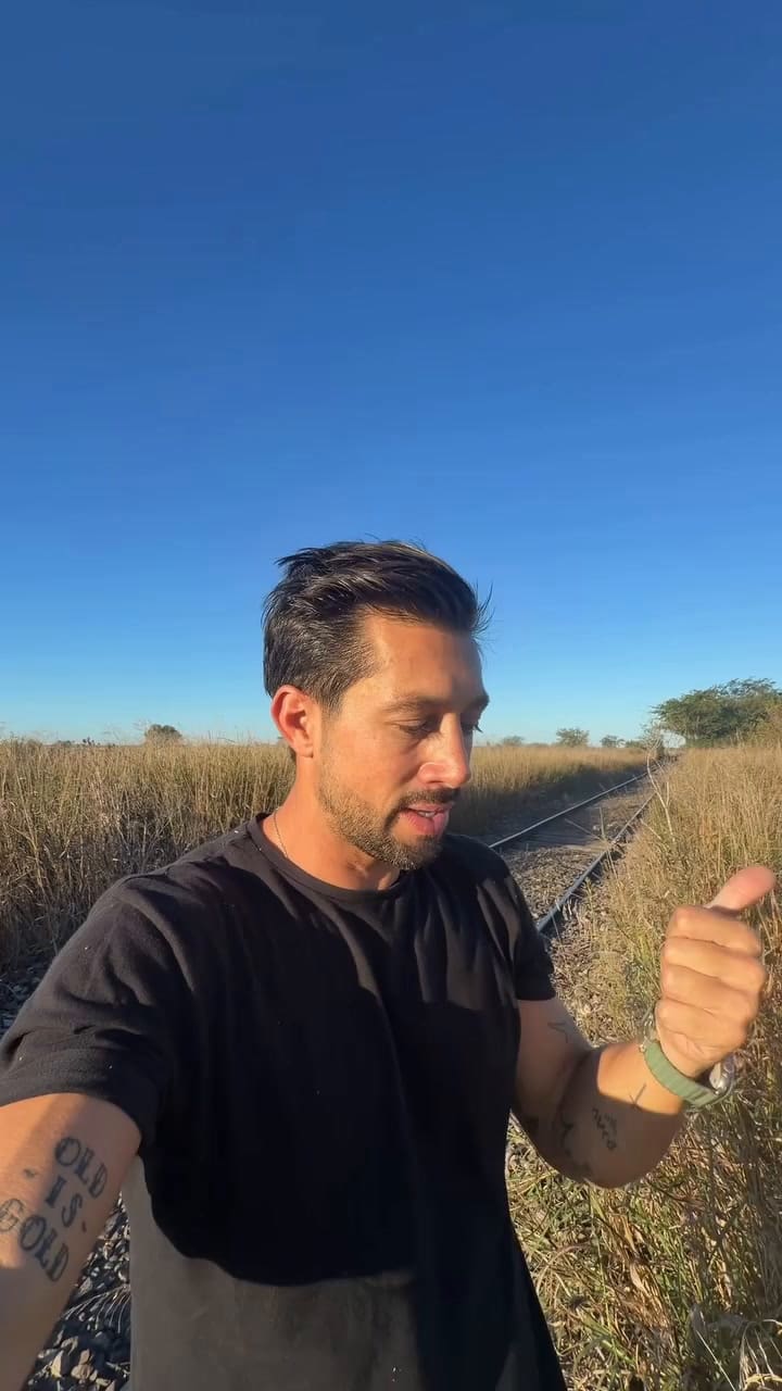 Bruno Riboldi, conocido en redes como “la joya agro” del agro denunció la desaparición de 190 animales de un campo familiar