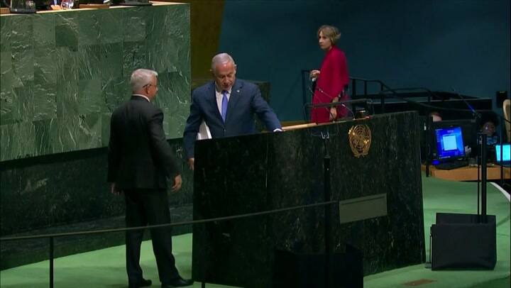 Israel acusa a Irán de albergar 'un depósito atómico secreto' - Fuente: AFP