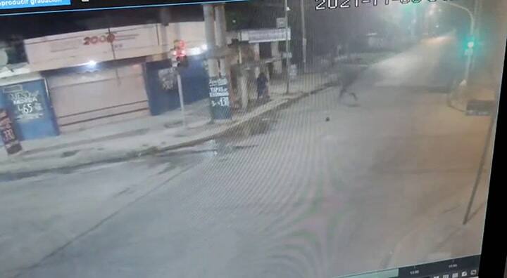 Cruento asalto a un policía de la Ciudad en Merlo