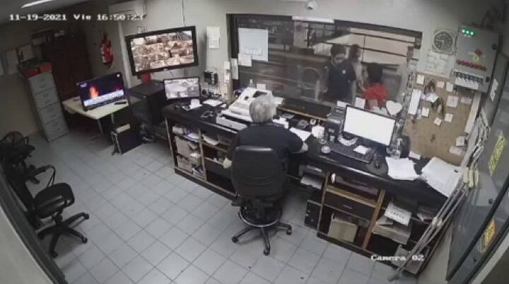 Se conocieron nuevas imágenes del ataque al playero que lo dejaron en terapia intensiva