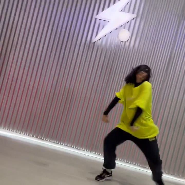 Julieta, la novia de Fernando Báez Sosa, es bailarina y comparte su trabajo en redes