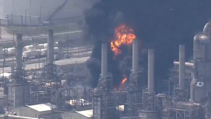 Incendio en petroquímica de Texas