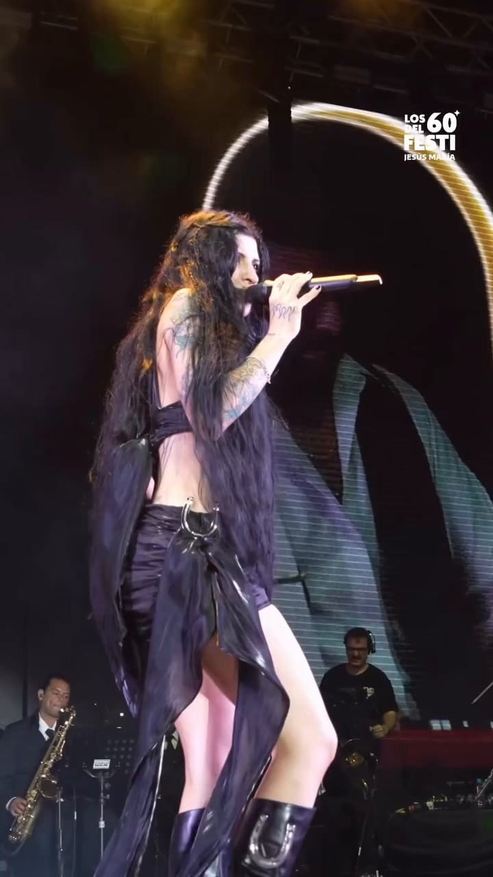 Cazzu en la jornada del Festival de Jesús María del sábado 17 de enero