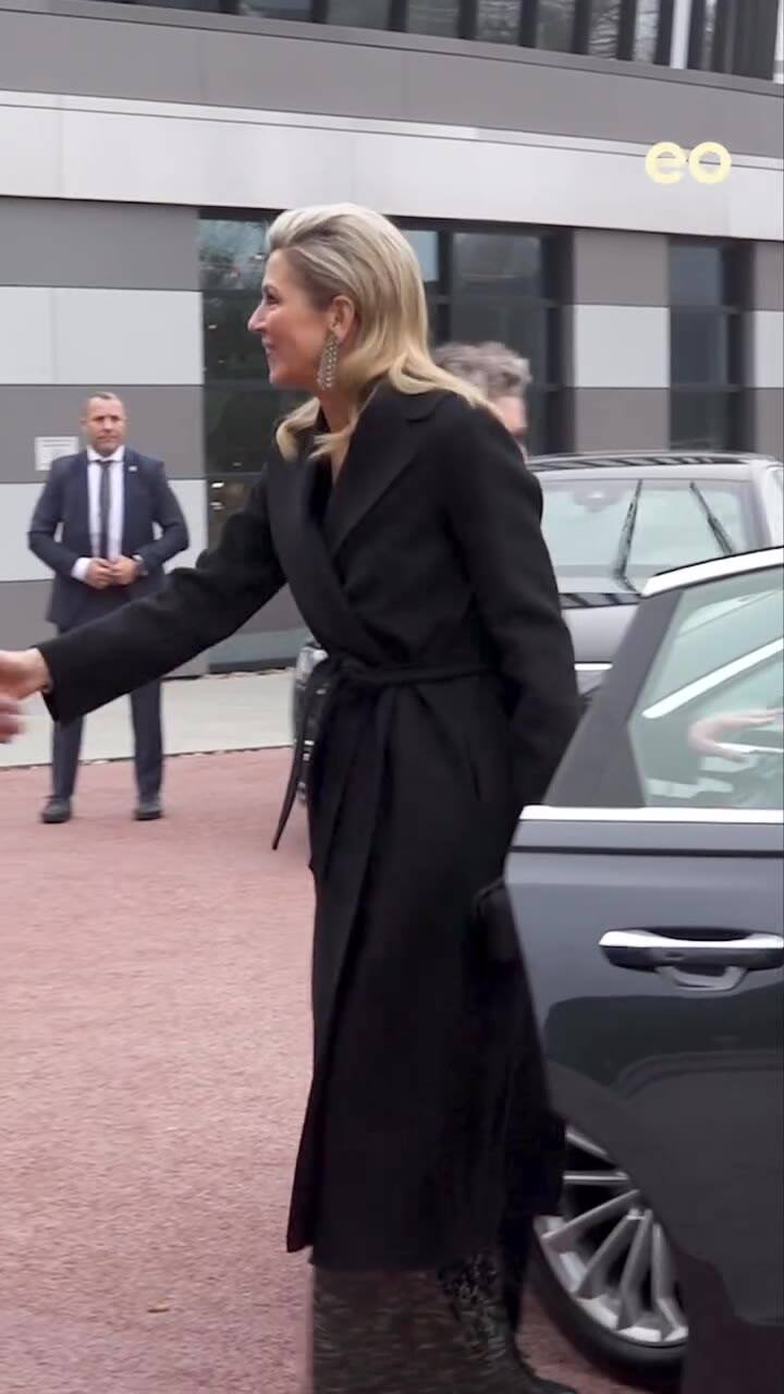 El elegante look de la reina Máxima Zorreguieta
