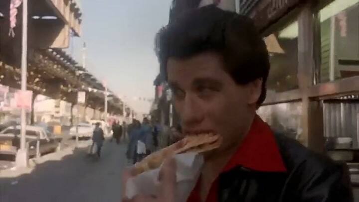 La escena de Saturday Night Fever que hizo famosa a Lenny's Pizza
