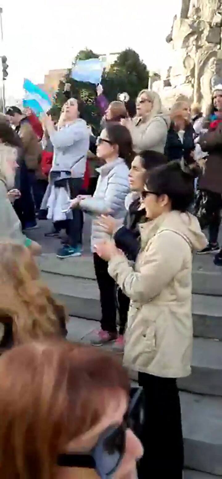 En Mar del Plata se concentro otro grupo de gente. Fuente: Twitter