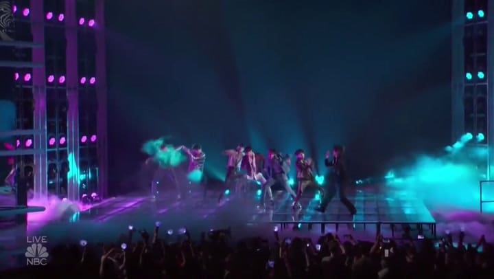 Fake Love' - 2018 Billboard Music Awards - Fuente: YouTube