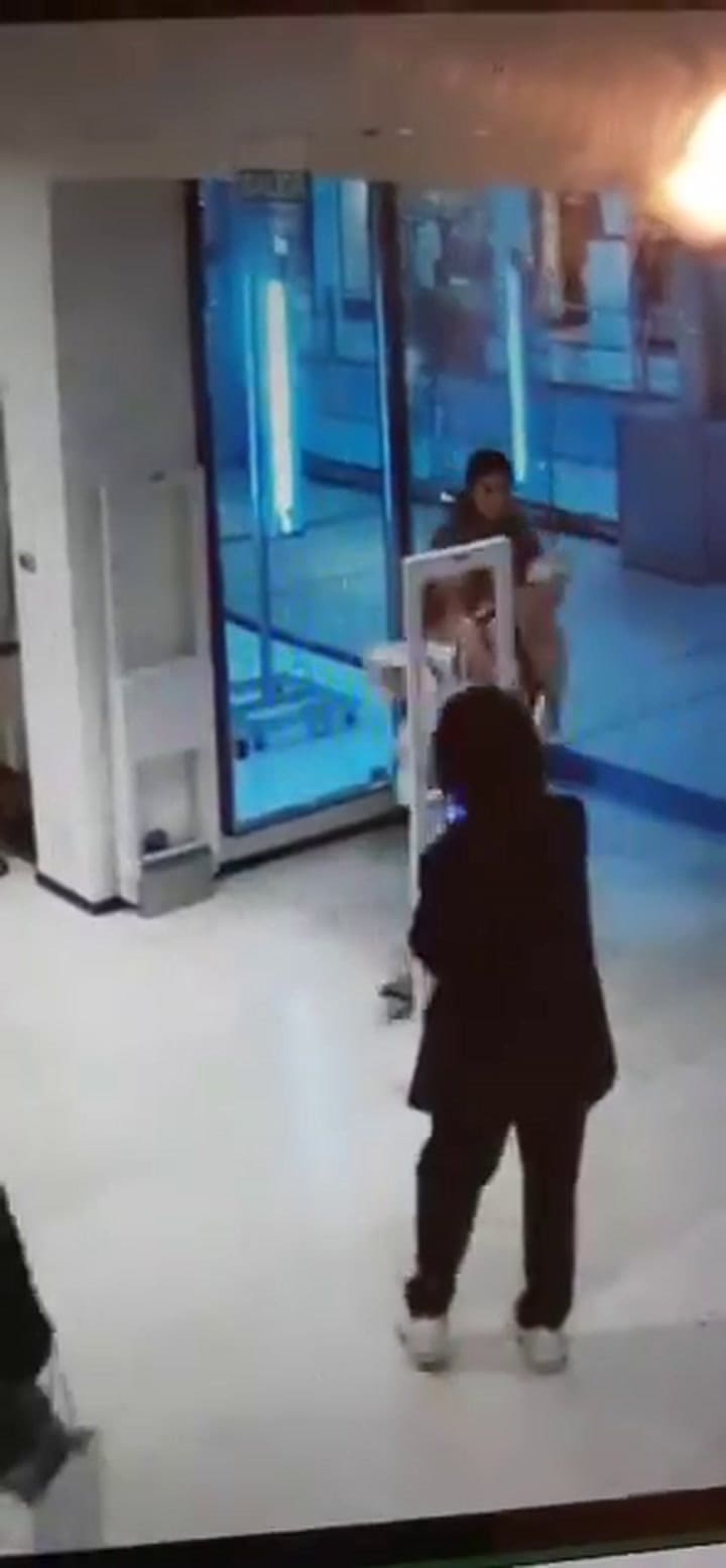 Bp2lunf9ip1jbpr4 (1)